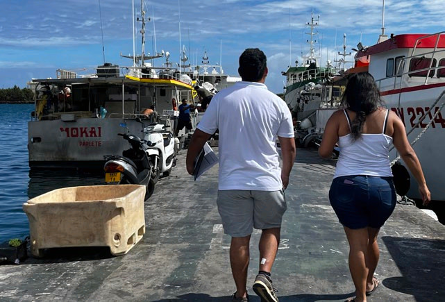 A morning trip to the port to engage with the fishers and collect fishing data. Image © Vaiana Joufoques 