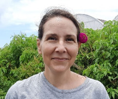 Julie Grandgirard, Entomologiste à la Direction de l’Agriculture (DAG) de Polynésie française.jpg