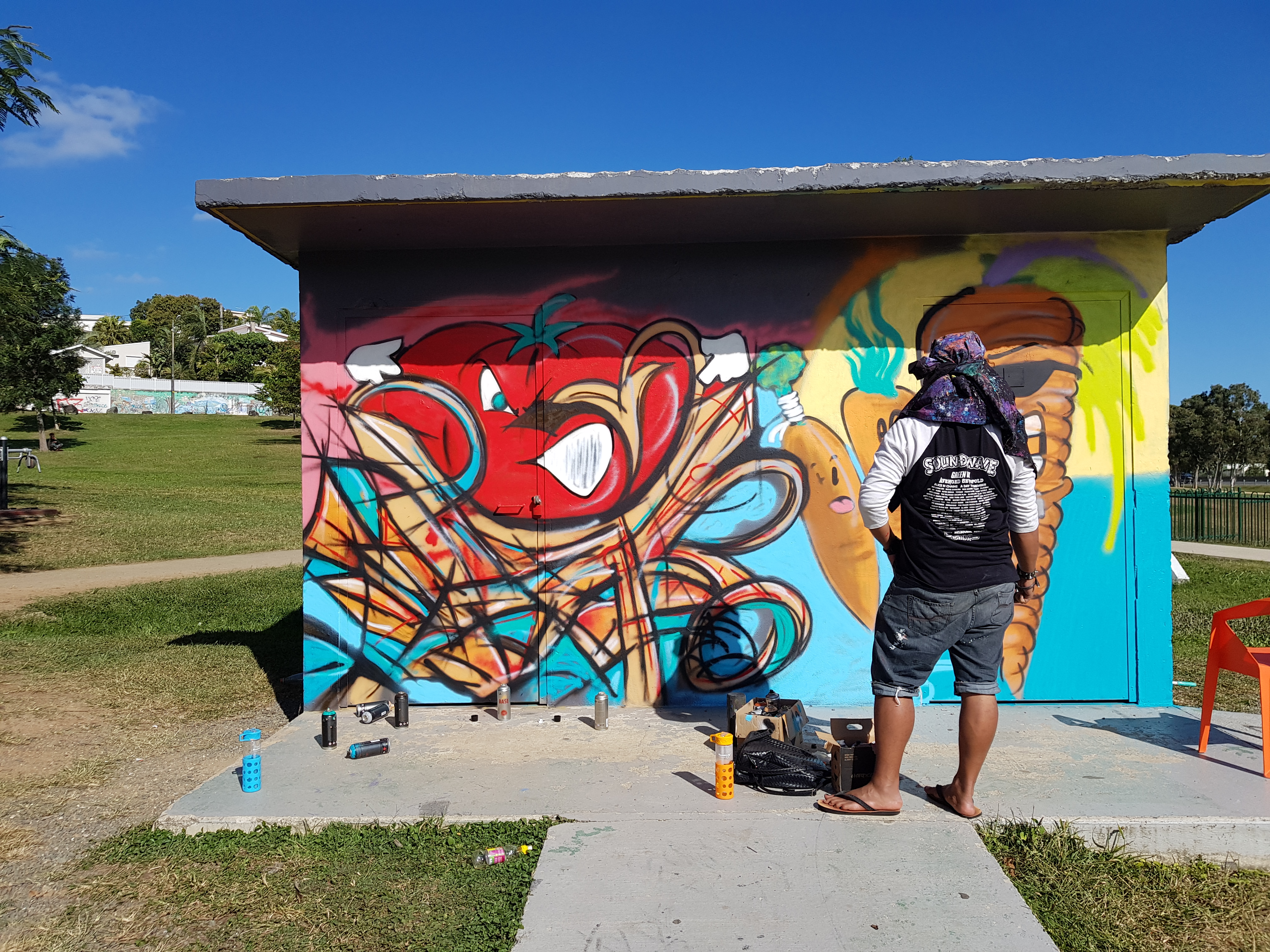 Graff battle at Dumbea skate park (thanks to Dumbea city) - team Tonga