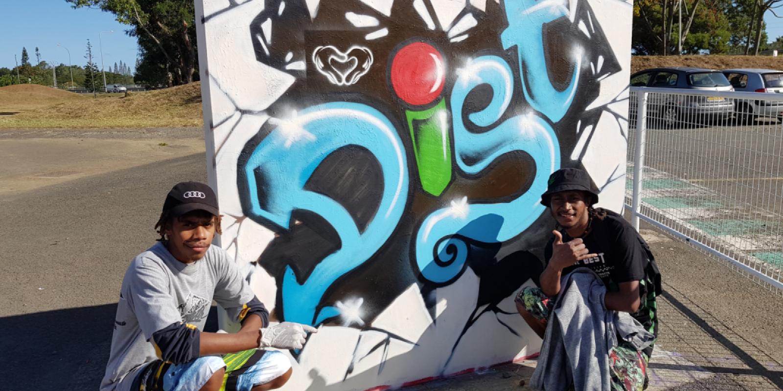 Graff battle at Dumbea skate park (thanks to Dumbea city) - team Vanuatu