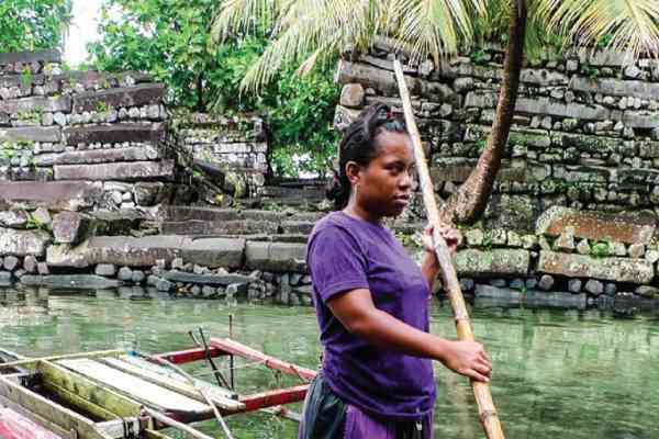 Handbook spotlights gender and social inclusion in the Pacific’s fisheries sector