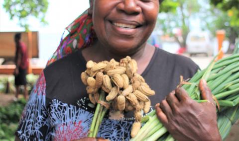 Mary Nipisina at the Lenakel Market in Tanna, Vanuatu
